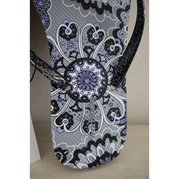Vera Bradley 26184-16609L Women Sz Large 9-10 Gray Tranquil Medallion Flip Flops - Picture 5 of 5